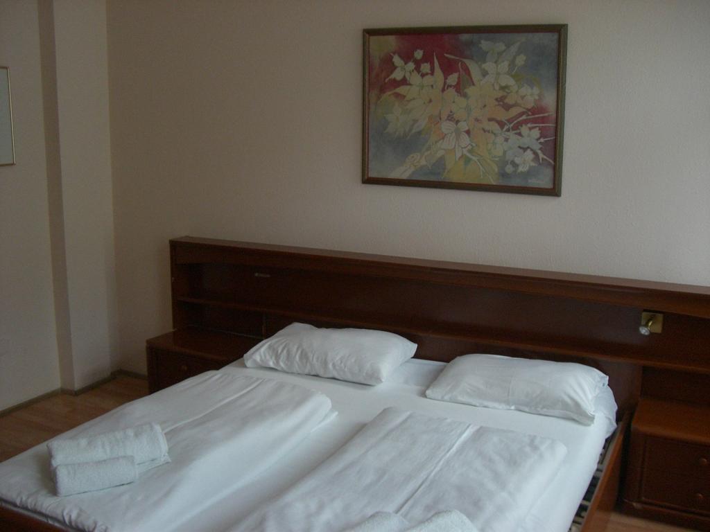 Hotel Peck Vienna Room photo